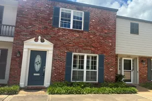 12662 Rip Van Winkle Dr, Houston, TX 77024 - Photo 2