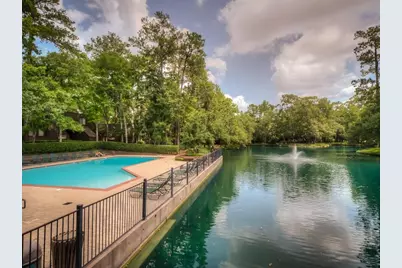 246 Litchfield Lane, Houston, TX 77024 - Photo 18