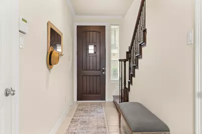 10204 Spring Shadows Park Circle, Houston, TX 77080 - Photo 6