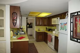 7044 Comanche Trail, Austin, TX 78732 - Photo 12