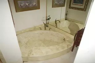 7044 Comanche Trail, Austin, TX 78732 - Photo 28