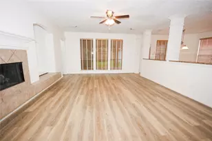 310 Watercrest Harbor Ln, League City, TX 77573 - Photo 2