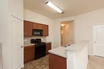 107 Piney Pathway, Magnolia, TX 77354 - Photo 8