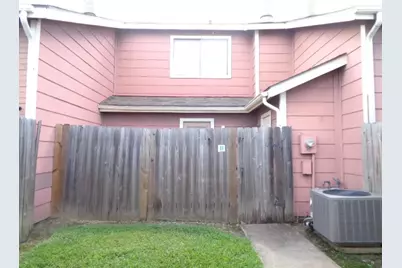 1875 Country Village Boulevard #B, Humble, TX 77338 - Photo 18