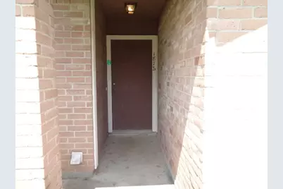 1875 Country Village Boulevard #B, Humble, TX 77338 - Photo 2