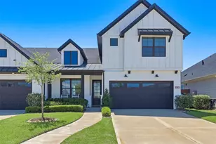 10126 Water Harbor Dr, Missouri City, TX 77459 - Photo 2