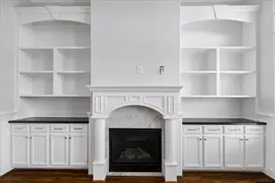 2105 Bidwell Dr, Houston, TX 77018 - Photo 12