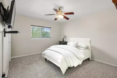 1102 Glenmeadows Drive, La Porte, TX 77571 - Photo 38