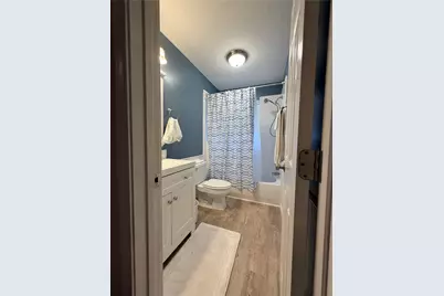 1102 Glenmeadows Drive, La Porte, TX 77571 - Photo 18