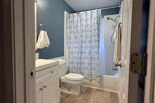 1102 Glenmeadows Dr, La Porte, TX 77571 - Photo 18