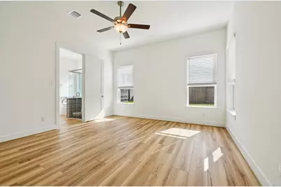 18032 Brennie Bird Lane, Conroe, TX 77302 - Photo 10