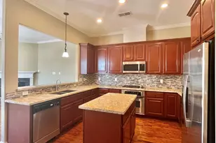 219 W 27th St, Houston, TX 77008 - Photo 24