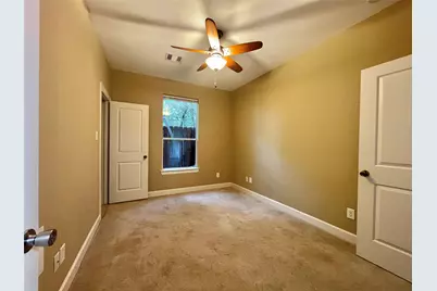 219 W 27th Street #D, Houston, TX 77008 - Photo 14