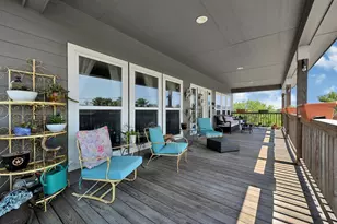 939 8th St, Dickinson, TX 77539 - Photo 8