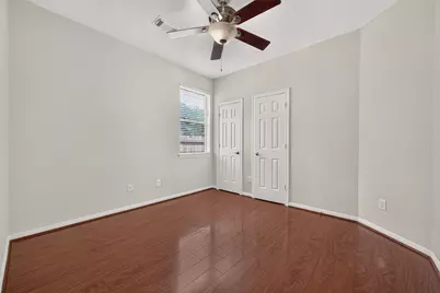 10802 Warner Hollow Court, Sugar Land, TX 77498 - Photo 24