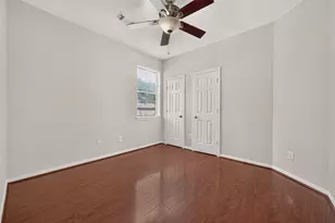 10802 Warner Hollow Ct, Sugar Land, TX 77498 - Photo 24