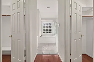 10802 Warner Hollow Ct, Sugar Land, TX 77498 - Photo 18