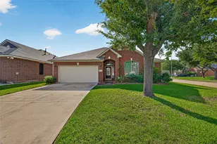 10802 Warner Hollow Ct, Sugar Land, TX 77498 - Photo 1