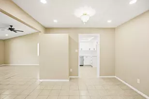 10506 Stockman Ln, Sugar Land, TX 77498 - Photo 12