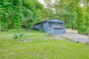 71 White Oak St St, Point Blank, TX 77364 - Photo 2