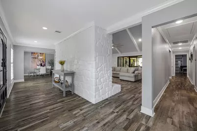 1722 Saddlecreek Drive, Houston, TX 77090 - Photo 2