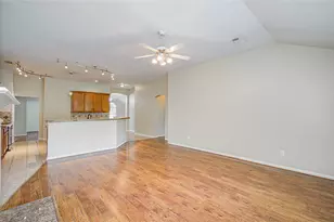 18223 Heathridge Ln, Cypress, TX 77433 - Photo 32