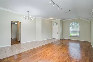 18223 Heathridge Ln, Cypress, TX 77433 - Photo 8