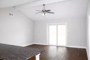 11123 Sageview Dr, Houston, TX 77089 - Photo 8