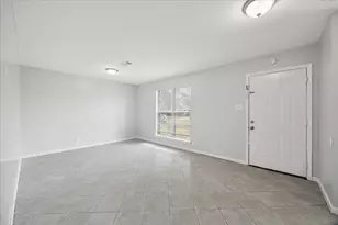 15426 W Ritter Cir, Houston, TX 77071 - Photo 6