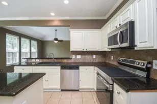 5602 Walkabout Way, Katy, TX 77450 - Photo 6