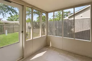 15823 Fox Springs Dr, Houston, TX 77084 - Photo 14