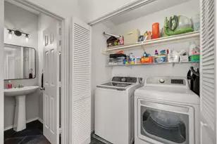 1616 W 25th St, Houston, TX 77008 - Photo 28