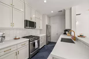 1616 W 25th St, Houston, TX 77008 - Photo 14