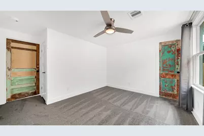 129 E 31st 1/2 Street, Houston, TX 77018 - Photo 14