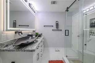 5634 Edith St, Houston, TX 77081 - Photo 18