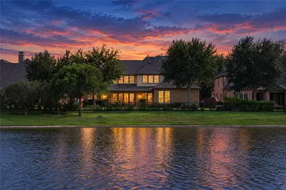 6915 Mountain Creek Lane, Missouri City, TX 77459 - Photo 2