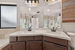 8802 Outview Ct, Houston, TX 77040 - Photo 36