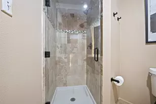 8802 Outview Ct, Houston, TX 77040 - Photo 22
