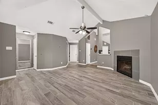 10031 Prospect Hill Dr, Houston, TX 77064 - Photo 8