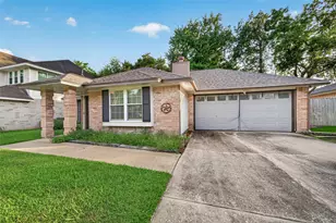 10031 Prospect Hill Dr, Houston, TX 77064 - Photo 1