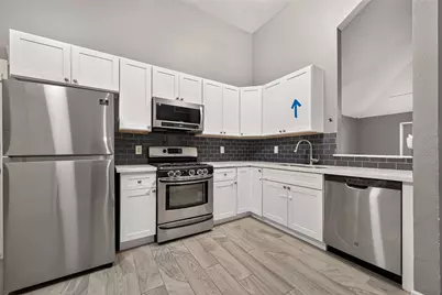 10031 Prospect Hill Drive, Houston, TX 77064 - Photo 10