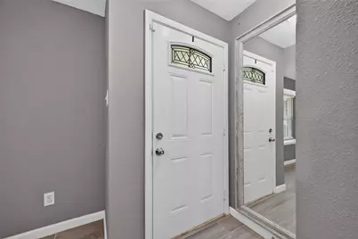 10031 Prospect Hill Drive, Houston, TX 77064 - Photo 6