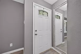 10031 Prospect Hill Dr, Houston, TX 77064 - Photo 6