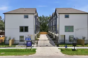 1404 Cedar Post Ln, Houston, TX 77055 - Photo 26