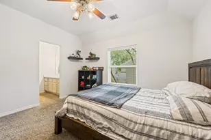 58 S Longsford Cir, The Woodlands, TX 77382 - Photo 20