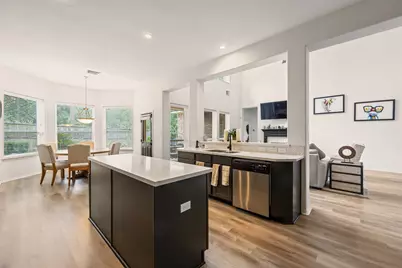 58 S Longsford Circle, The Woodlands, TX 77382 - Photo 30