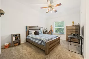 58 S Longsford Cir, The Woodlands, TX 77382 - Photo 26