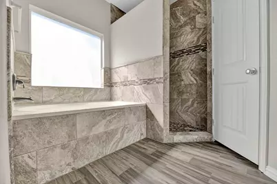 4418 Legends Bay Drive Drive, Baytown, TX 77523 - Photo 6