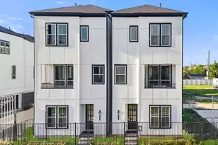 2706 Grand Fountains Dr, Houston, TX 77054 - Photo 1