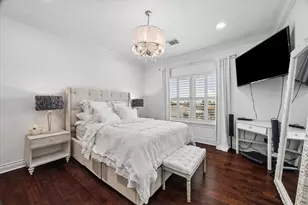 218 Catamaran Dr, Tiki Island, TX 77554 - Photo 16